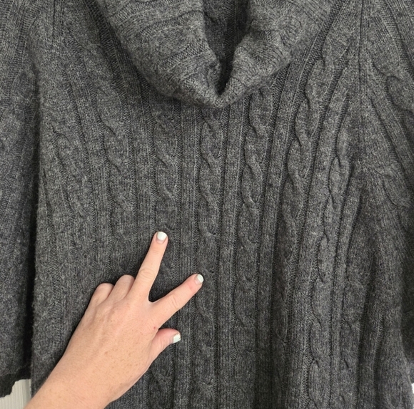 Willi Smith Wool Blend Sweater Size Medium Cowl Neck Gray Loose Knit - Picture 10 of 10